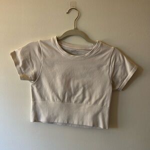 Woman’s white crop top